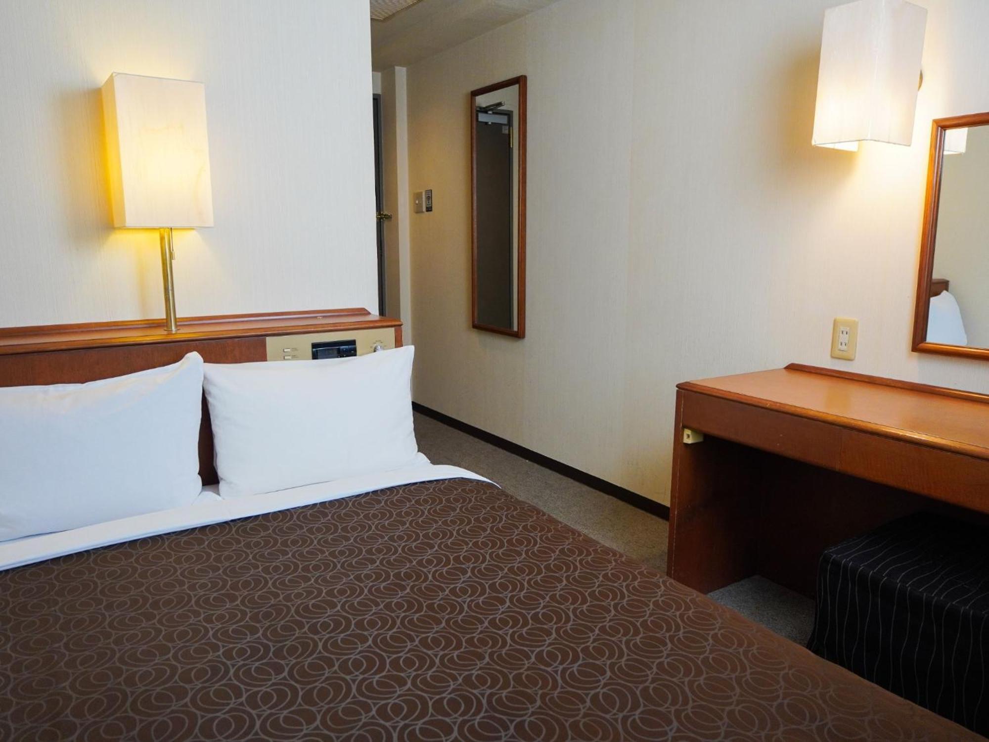 Plaza Hotel Tenjin - Vacation Stay 40070V Fukuoka  Exteriör bild